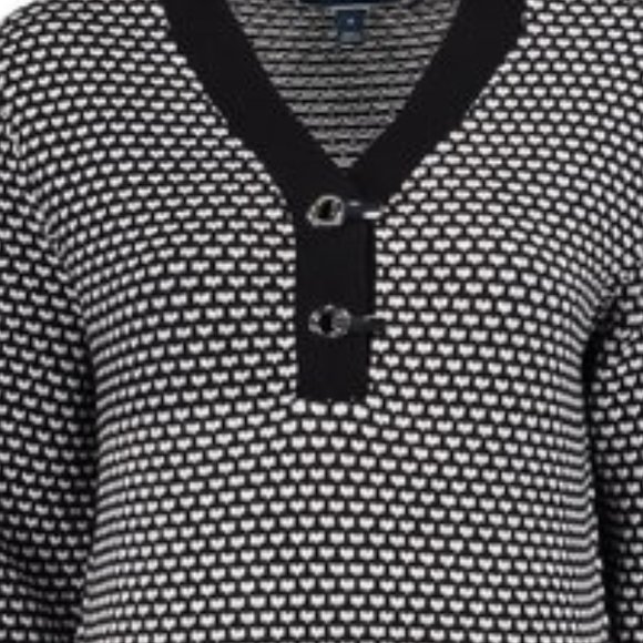 NWT  Karen Scott sweater - medium - Picture 3 of 6